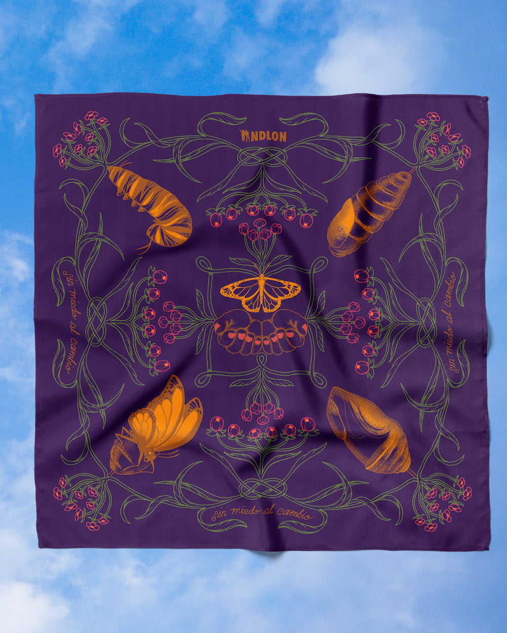 Hana Golden "Sin medio al cambio," bandana Purple